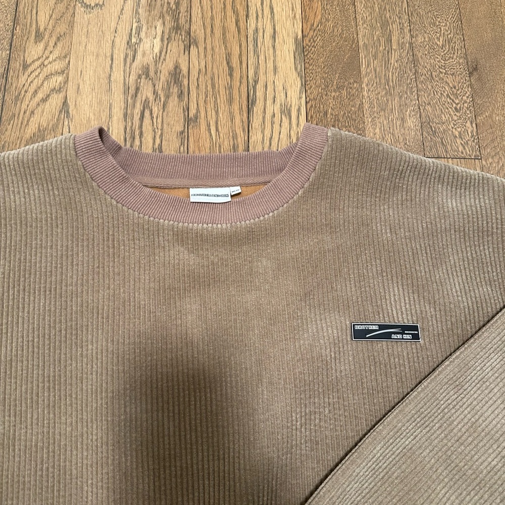 Brother and Kin Corded Sweatshirt - Picture 4 of 4